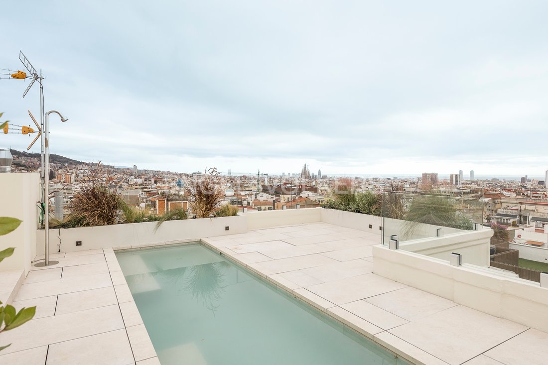 Apartment in Sarrià-Sant Gervasi, Barcelona, Spain 1 - 17633291