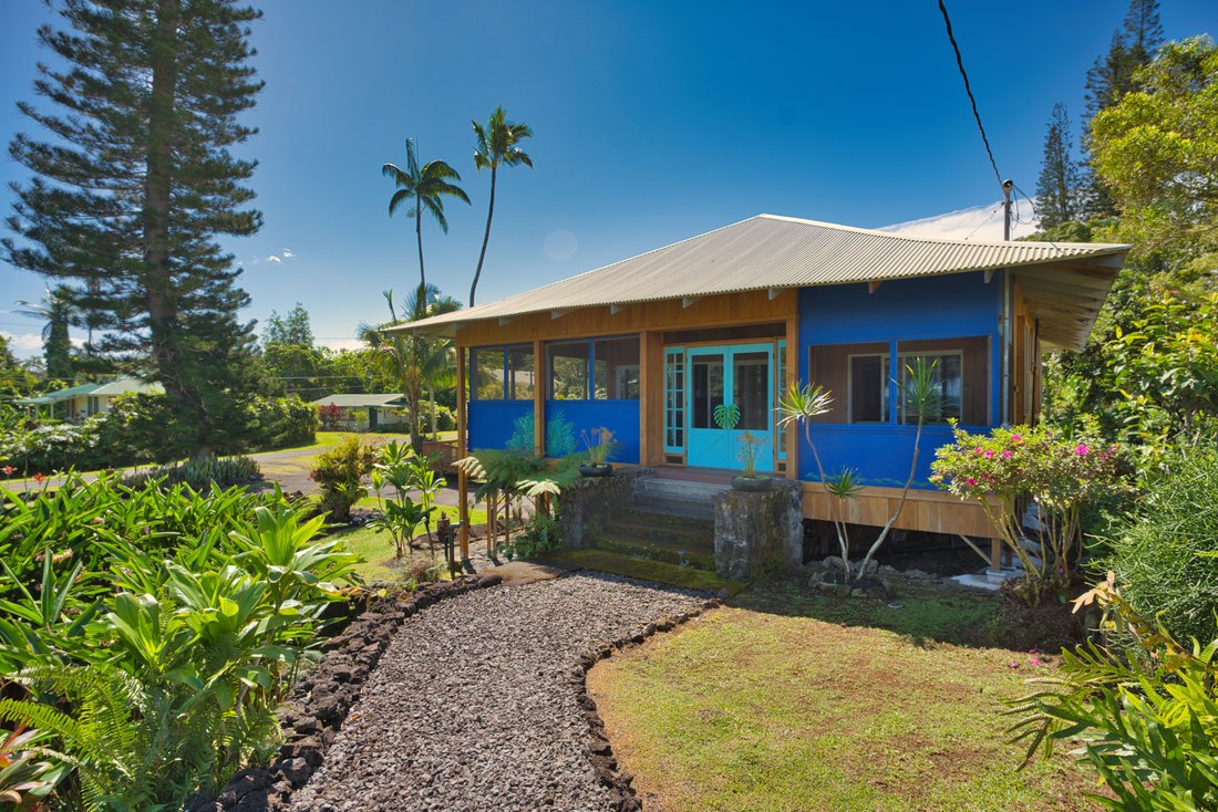 House in Hilo, Hawaii, United States 1 - 17630500