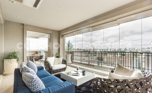 Condo in São Paulo, State of São Paulo, Brazil 1