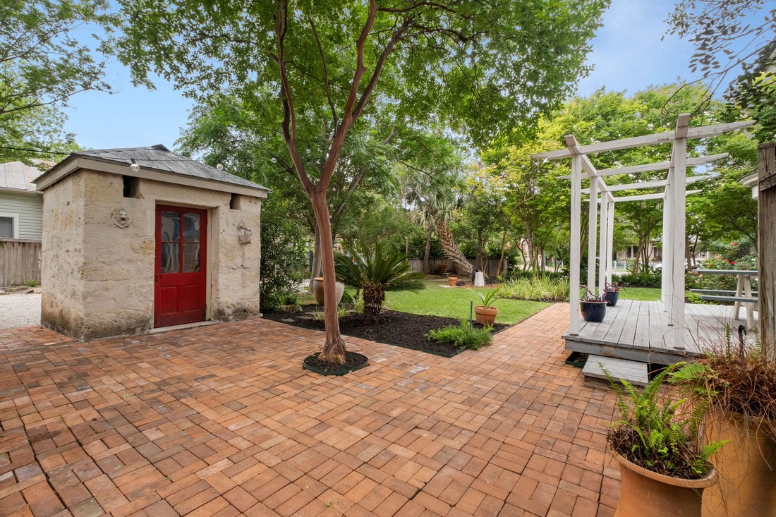House in San Antonio, Texas, United States 3 - 17635924