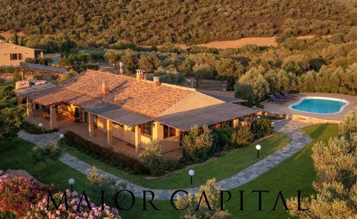 House in Center, Olbia, Italy 1