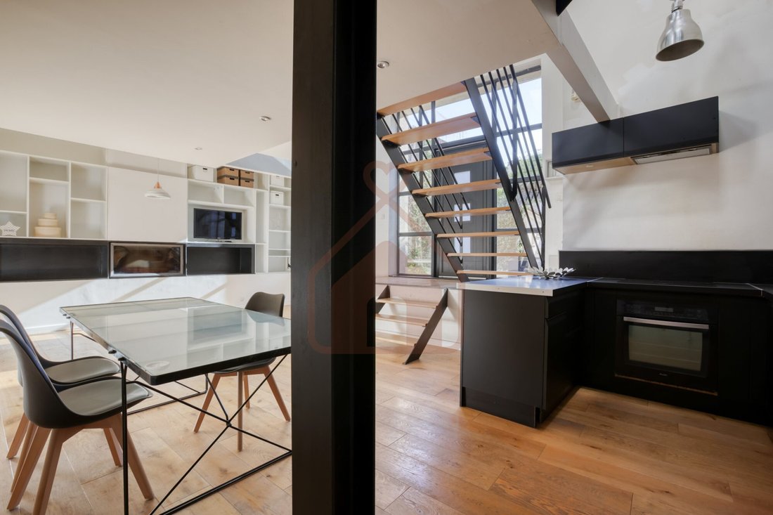 House in Villejuif, Ile-de-France, France 2 - 17635093