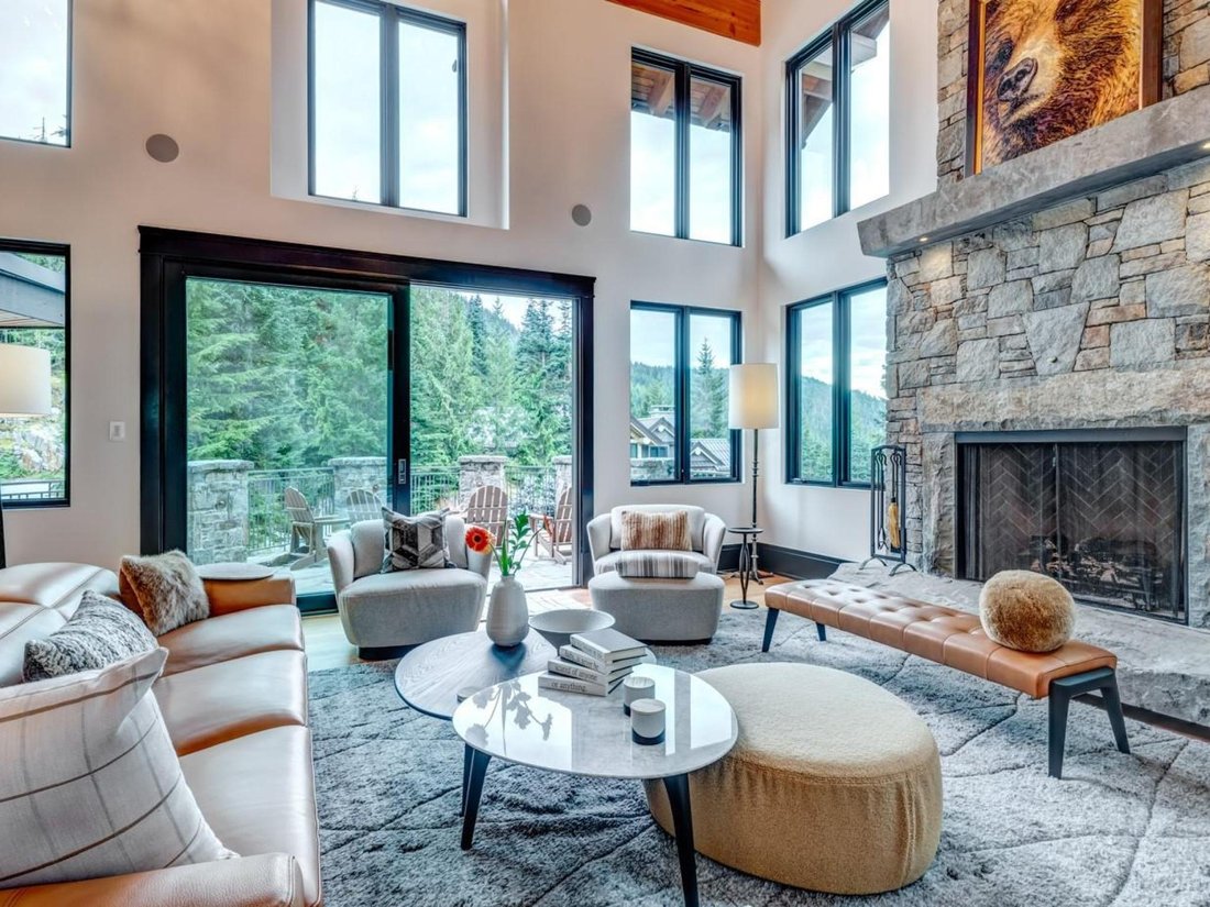 House in Whistler, British Columbia, Canada 5 - 17635921