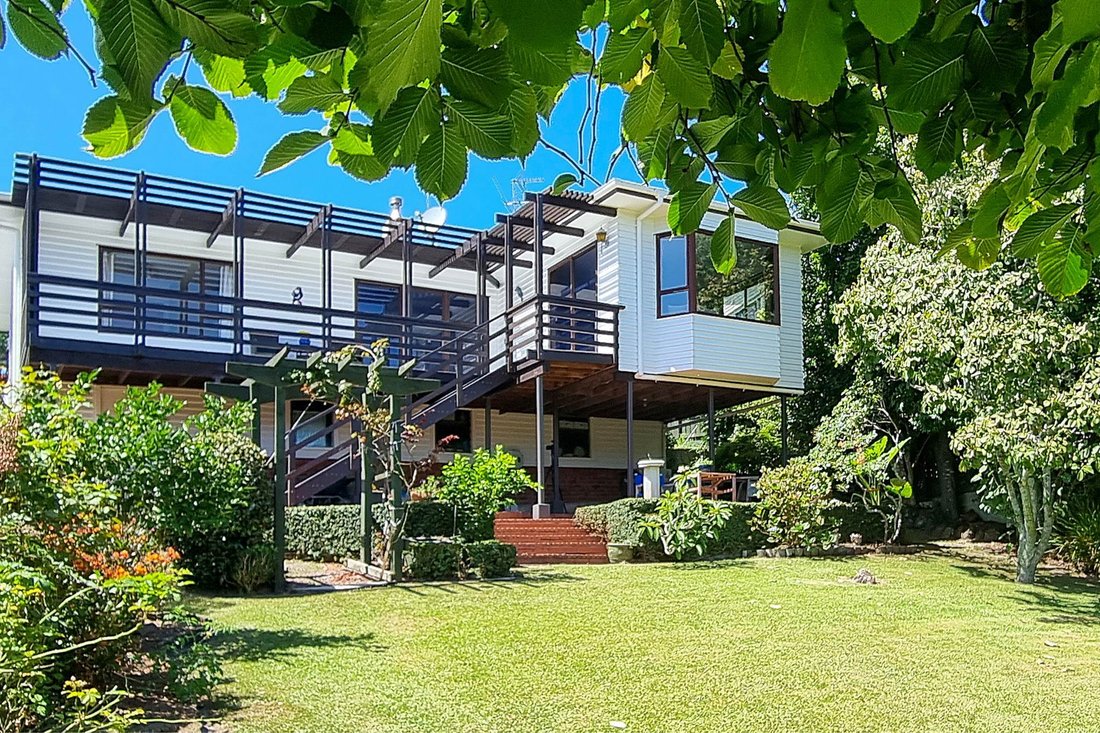 Timeless Waterfront Bungalow En Auckland, Región De Auckland, Nueva ...