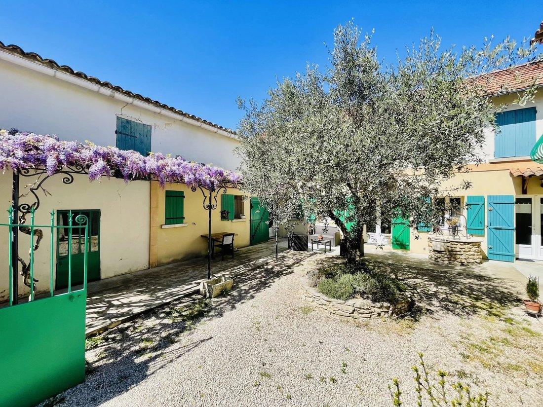 Estate in Saint-Romain-en-Viennois, Provence-Alpes-Côte d'Azur, France 2 - 17629607