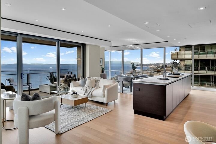 Condo in Seattle, Washington, United States 2 - 17385134