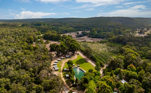 Country House in Peerabeelup, Western Australia, Australia 1