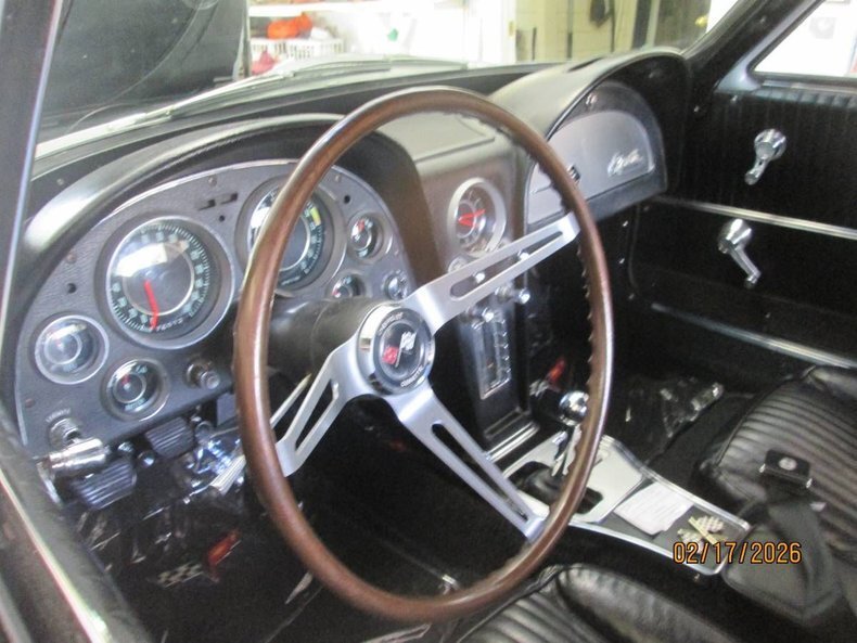 Coupe in Glendale, United States 5 - 17638978