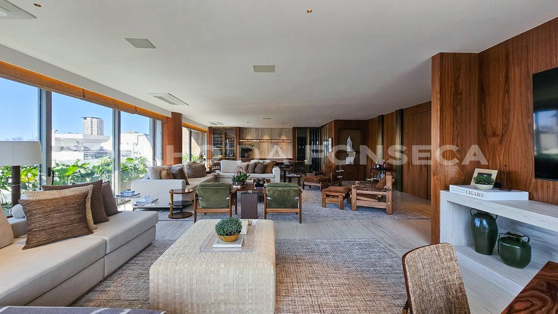 Condo in São Paulo, State of São Paulo, Brazil 4 - 17636015