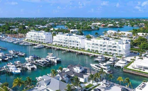 Condo in Nassau, New Providence, The Bahamas 1