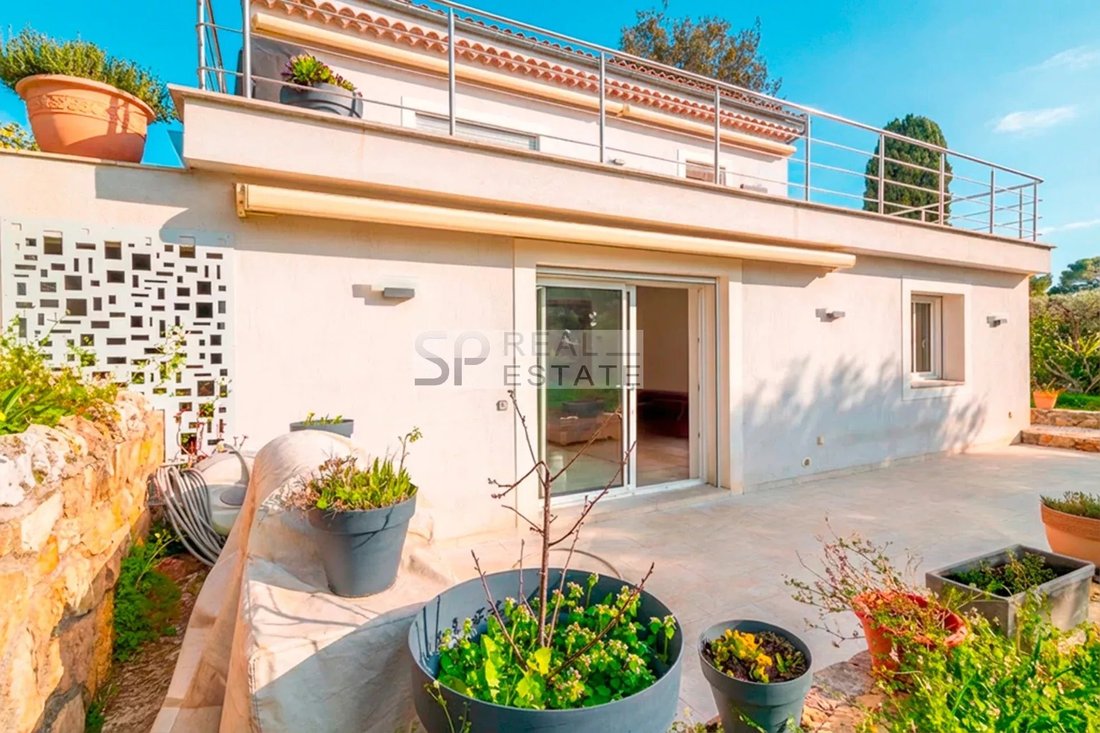 House in Montfleury, Cannes, France 2 - 17423411