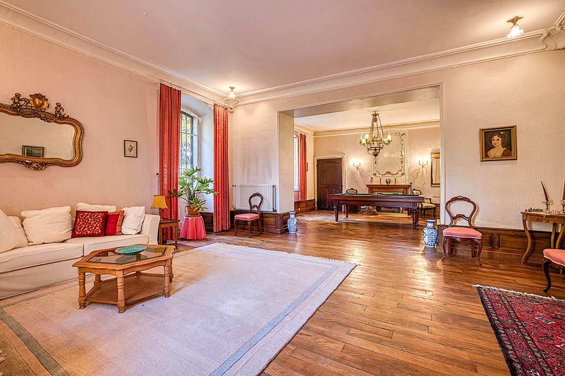 Villa in Seyssel, Auvergne-Rhône-Alpes, France 4 - 17629875