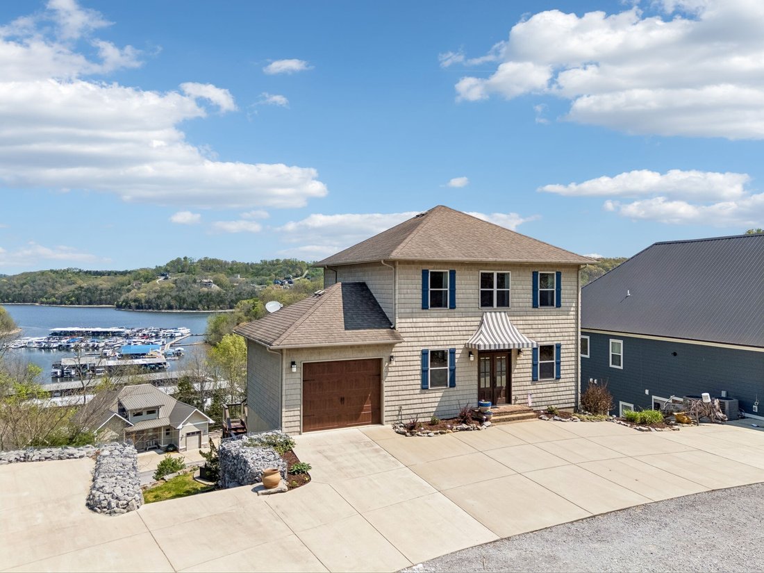 House in Smithville, Tennessee, United States 1 - 17631445