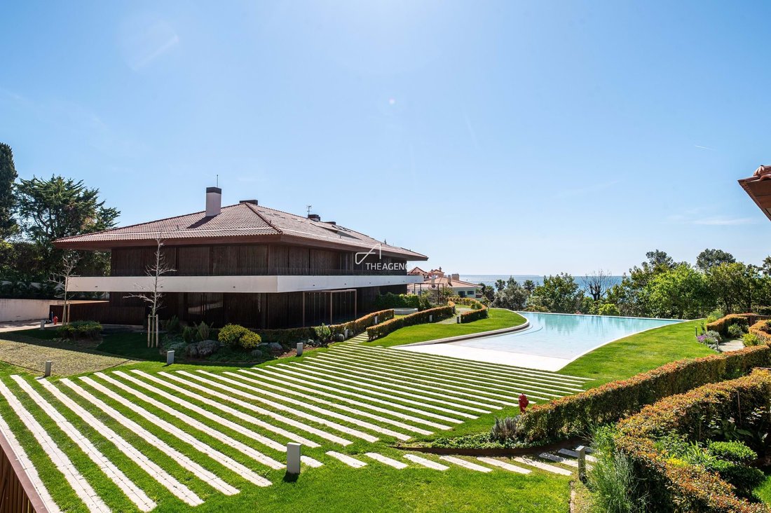 Apartment in Estoril, Cascais e Estoril, Lisbon 1 - 17630449