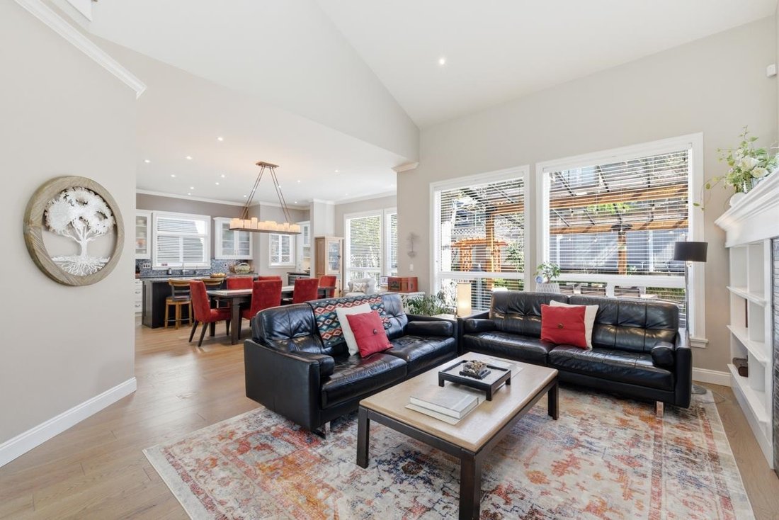 House in Surrey, British Columbia, Canada 5 - 17633181