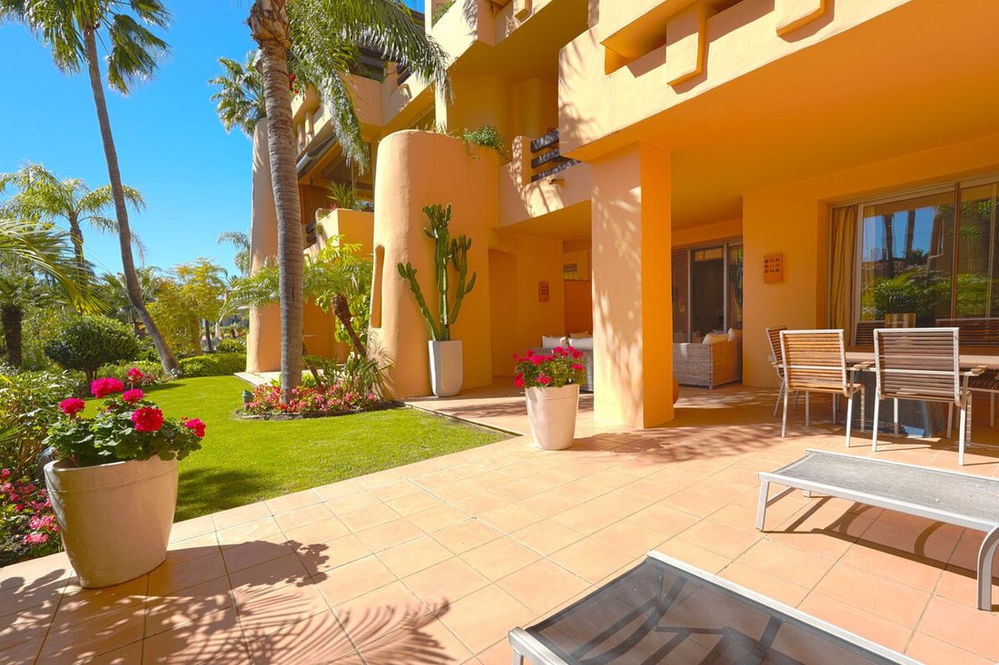 Apartment in Marbella, Andalusia, Spain 5 - 12632631