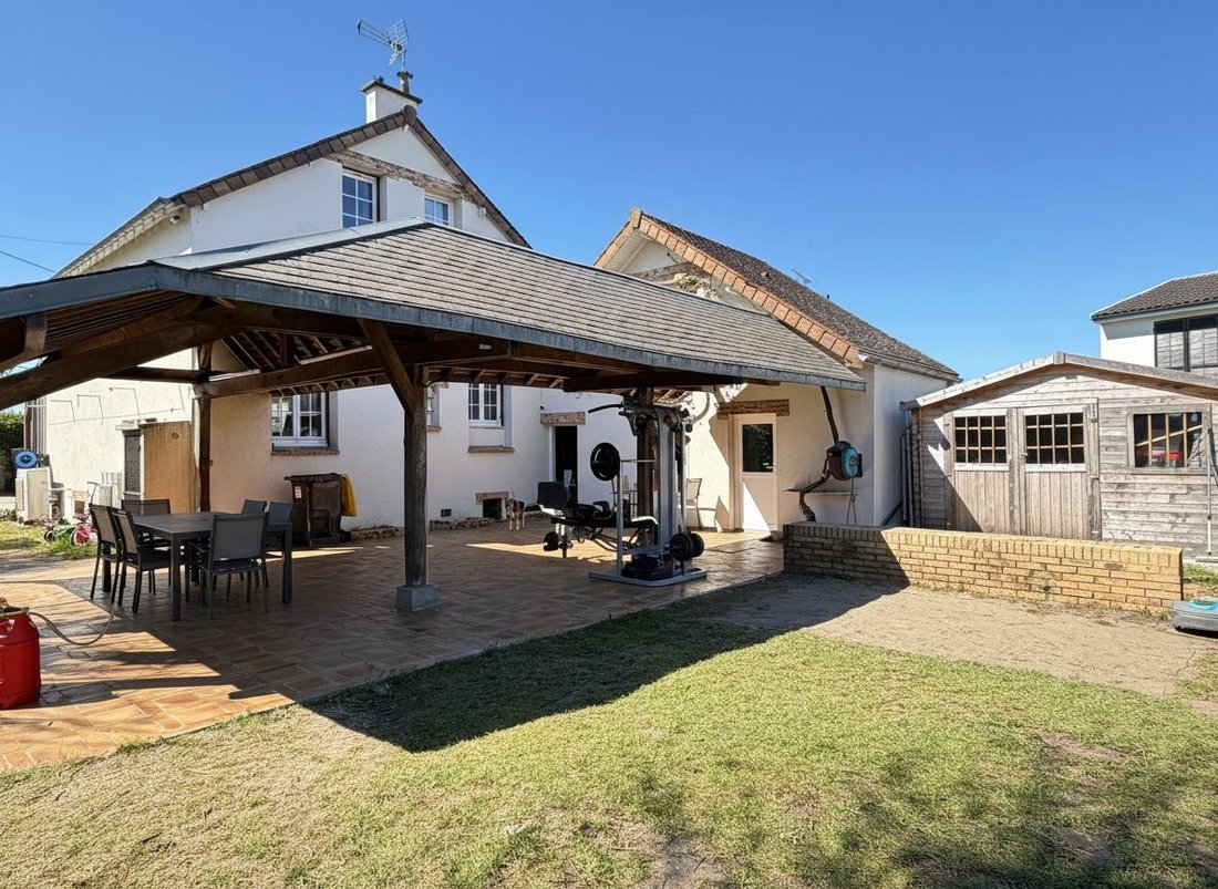 House in Mery Centre, Mery-sur-Oise, France 1 - 17635103