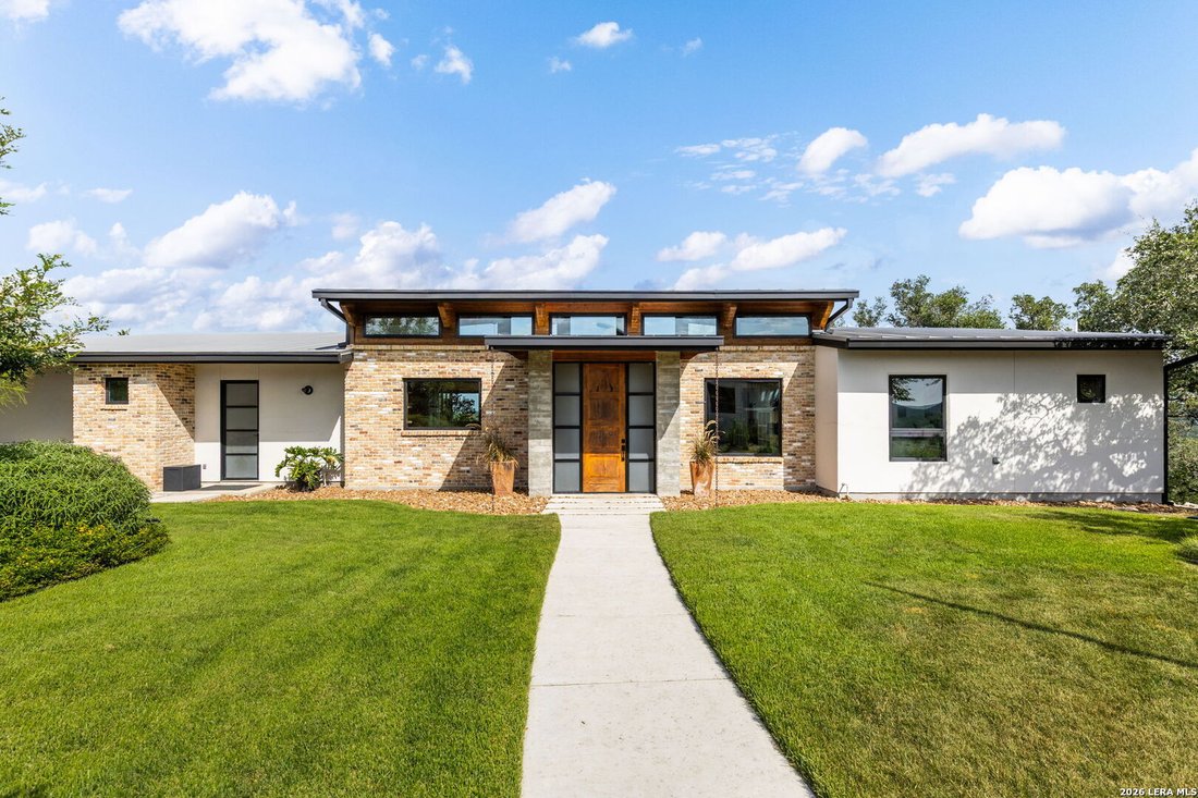 Bandera, Texas, United States 2 - 17628823