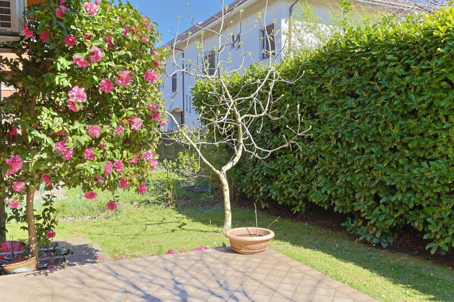 Villa in Arese, Lombardy, Italy 5 - 17627903
