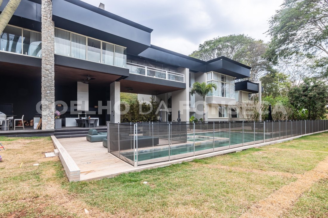 Condo in Brazil 2 - 17637963