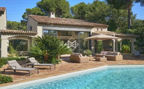 Villa in Mougins, Provence-Alpes-Côte d'Azur, France 1