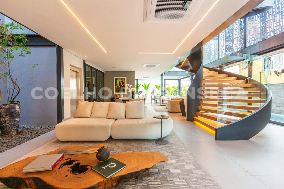 House in São Paulo, State of São Paulo, Brazil 2 - 15794042