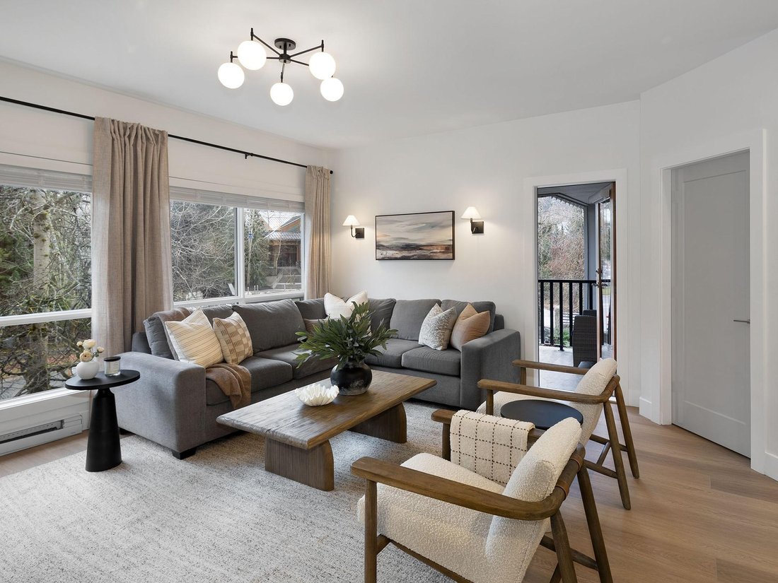 House in Whistler, British Columbia, Canada 2 - 17636039