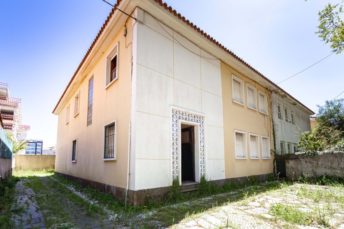 Villa in Benfica, Lisbon, Portugal 2 - 17630427