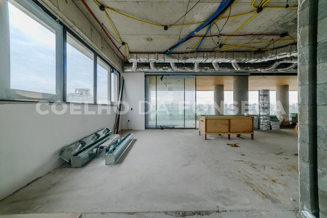 Condo in São Paulo, State of São Paulo, Brazil 4 - 17639318