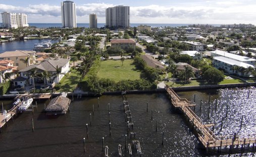 Land in Riviera Beach, Florida, United States 1