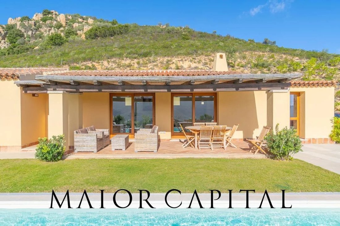 House in Center, Olbia, Italy 4 - 17637922