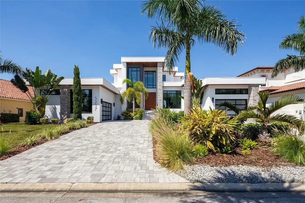 House in St. Petersburg, Florida, United States 3 - 16626515