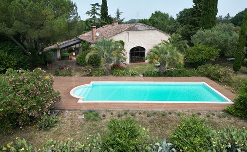 Villa a Duras, Nuova Aquitania, Francia 1