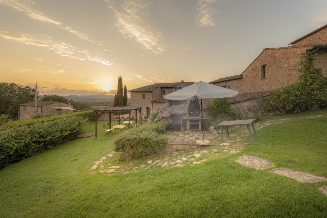 Country House in Colle di Val d'Elsa, Tuscany, Italy 3 - 17633737