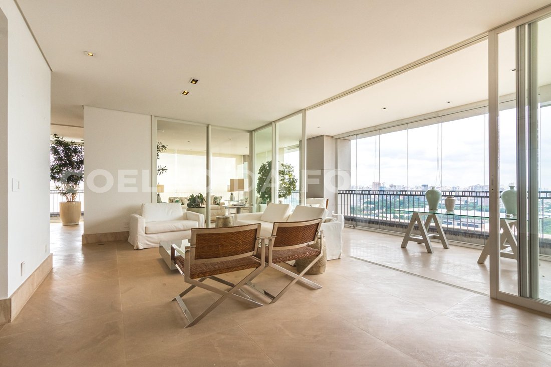 Condo in Jardim São Luís, State of São Paulo, Brazil 2 - 17636741