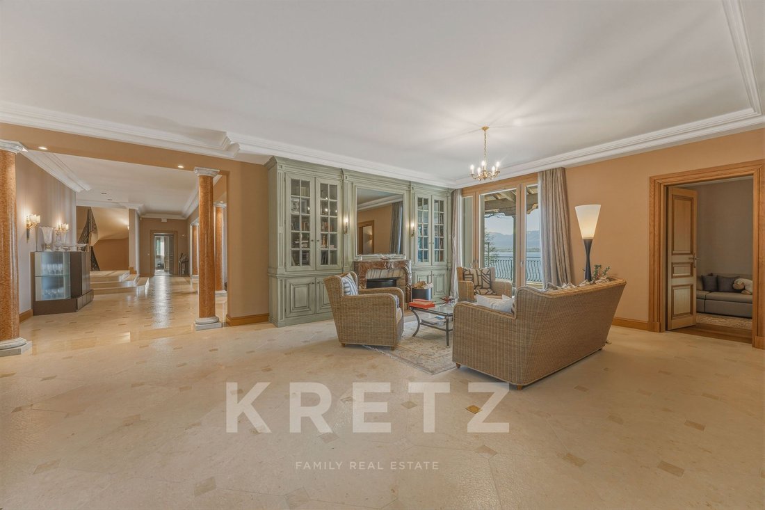 Estate in Chens-sur-Léman, Auvergne-Rhône-Alpes, France 5 - 17629674