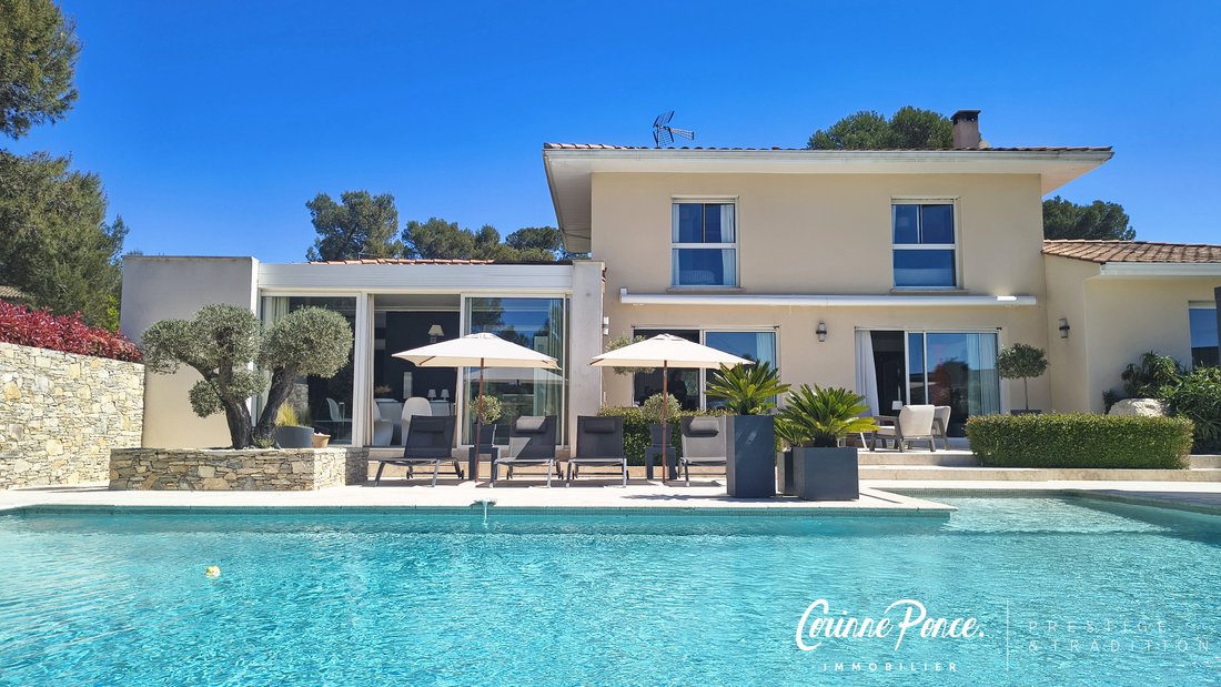 Villa in Camplanier, Nimes, France 1 - 17632469
