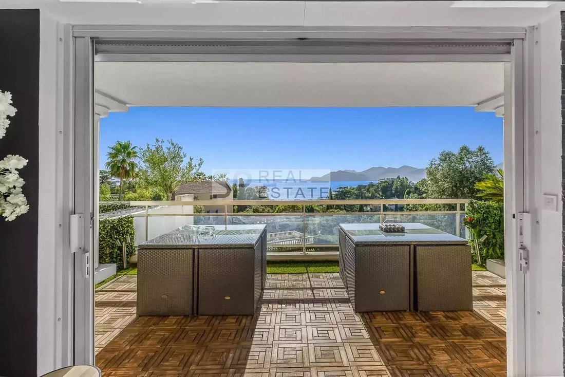Apartment in Les Muriers, Cannes, France 3 - 16810067