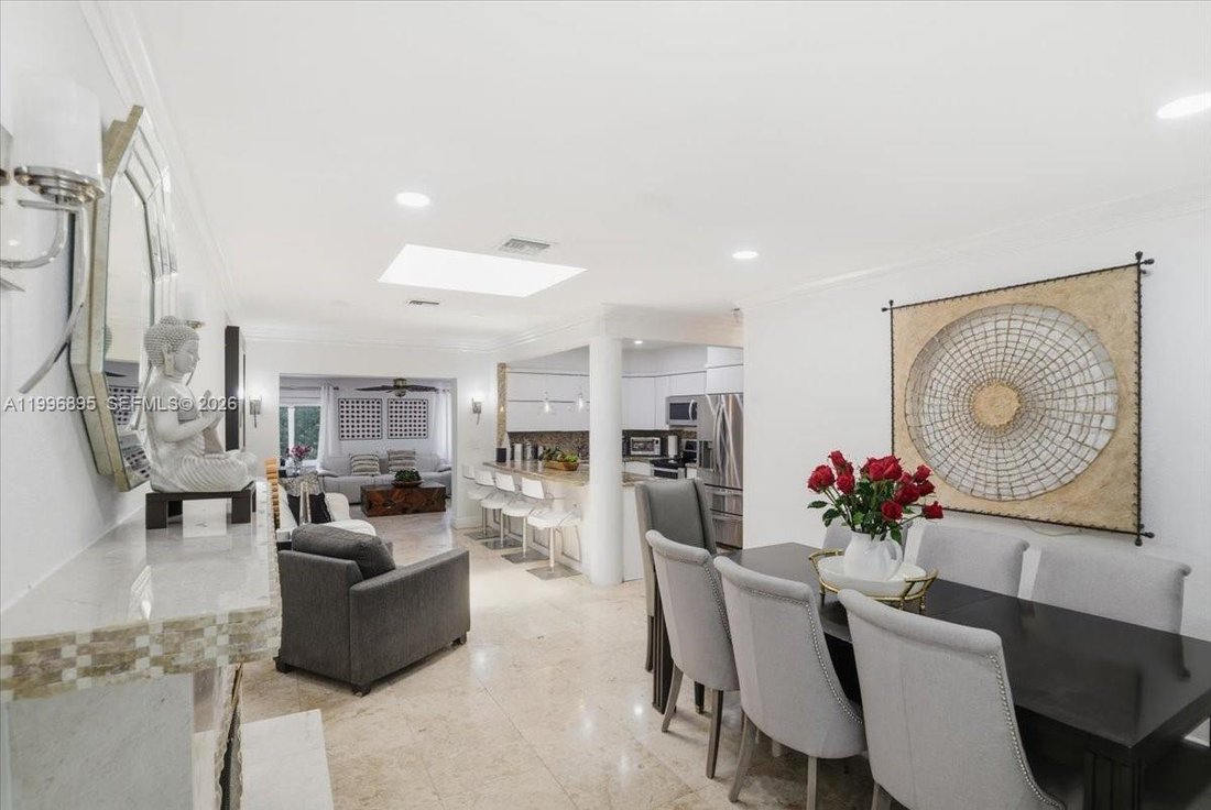 House in Miami, Florida, United States 4 - 17631034