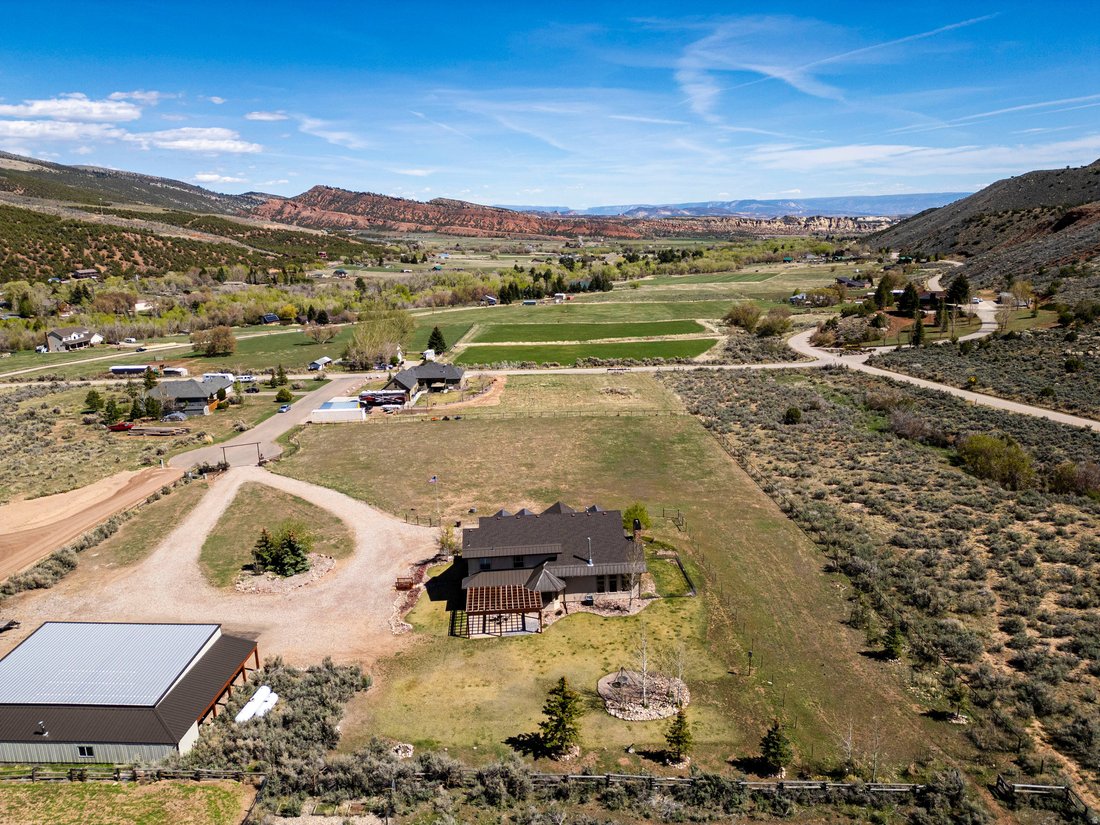 House in Vernal, Utah, United States 5 - 17631144
