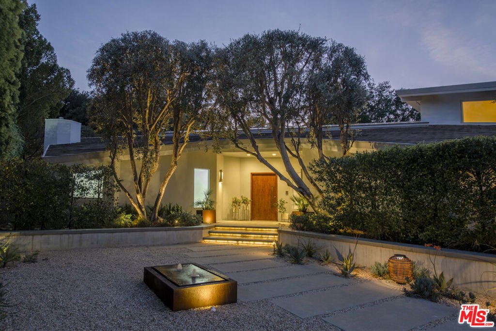House in Los Angeles, California, United States 2 - 17606445