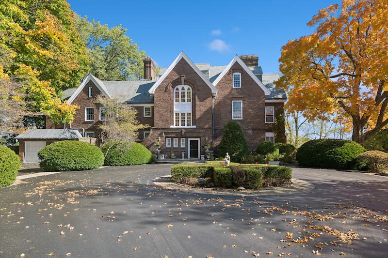 House in Lake Bluff, Illinois, United States 2 - 15865665