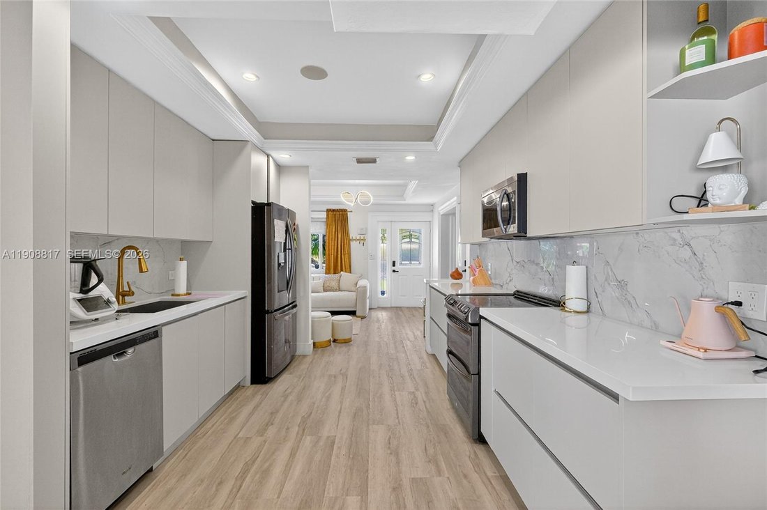 House in Miami, Florida, United States 4 - 17203508