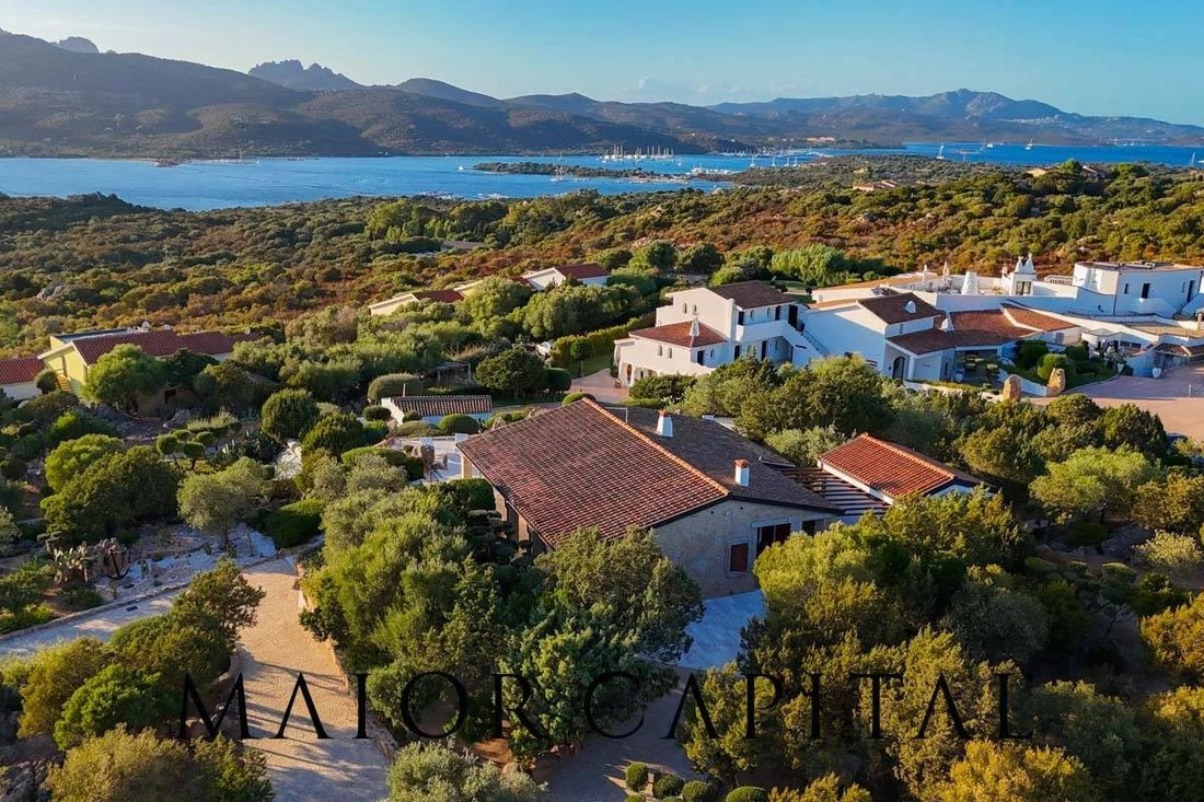 House in Center, Olbia, Italy 1 - 17639683