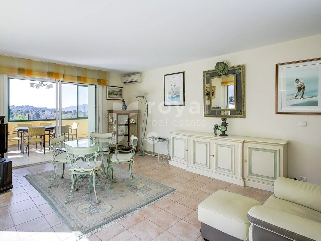 Apartment in Mougins, Provence-Alpes-Côte d'Azur, France 2 - 17627766