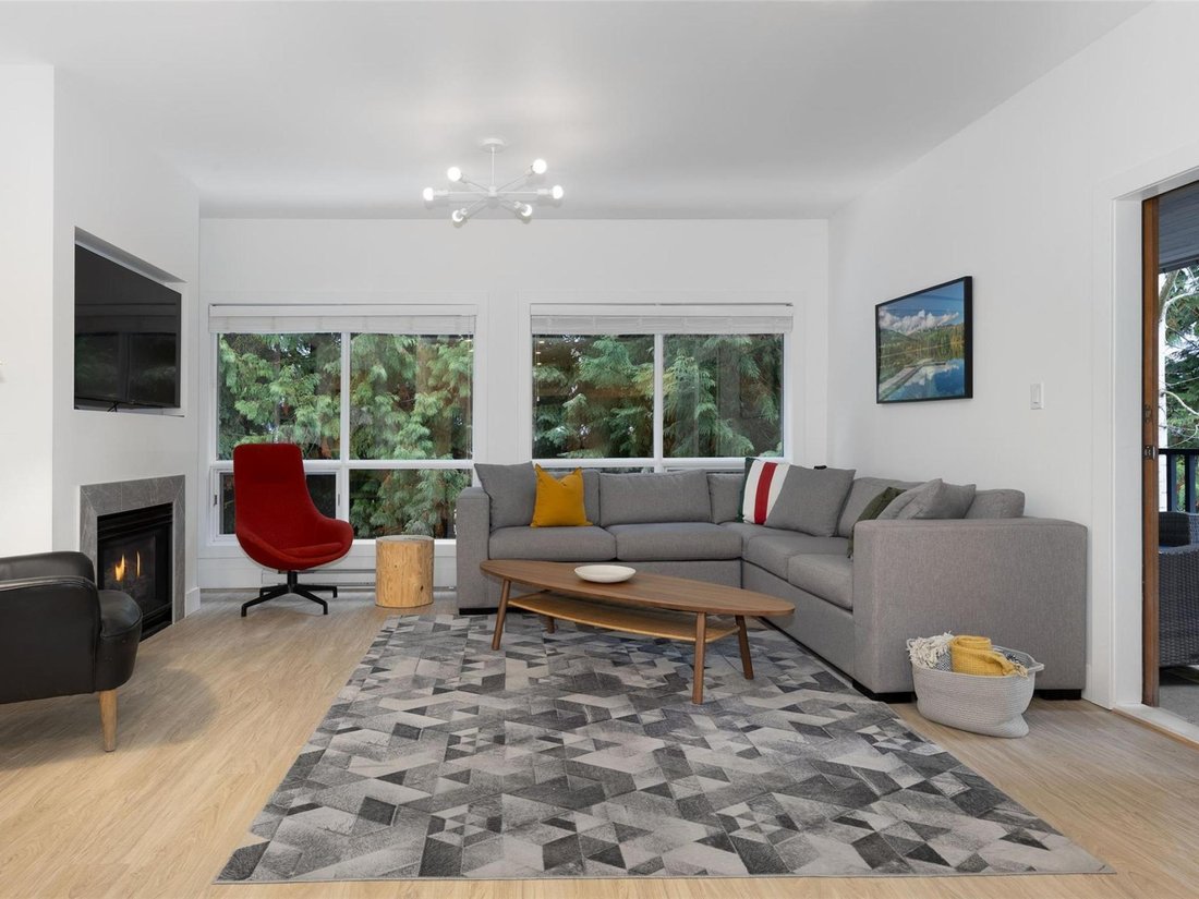 House in Whistler, British Columbia, Canada 2 - 17635951