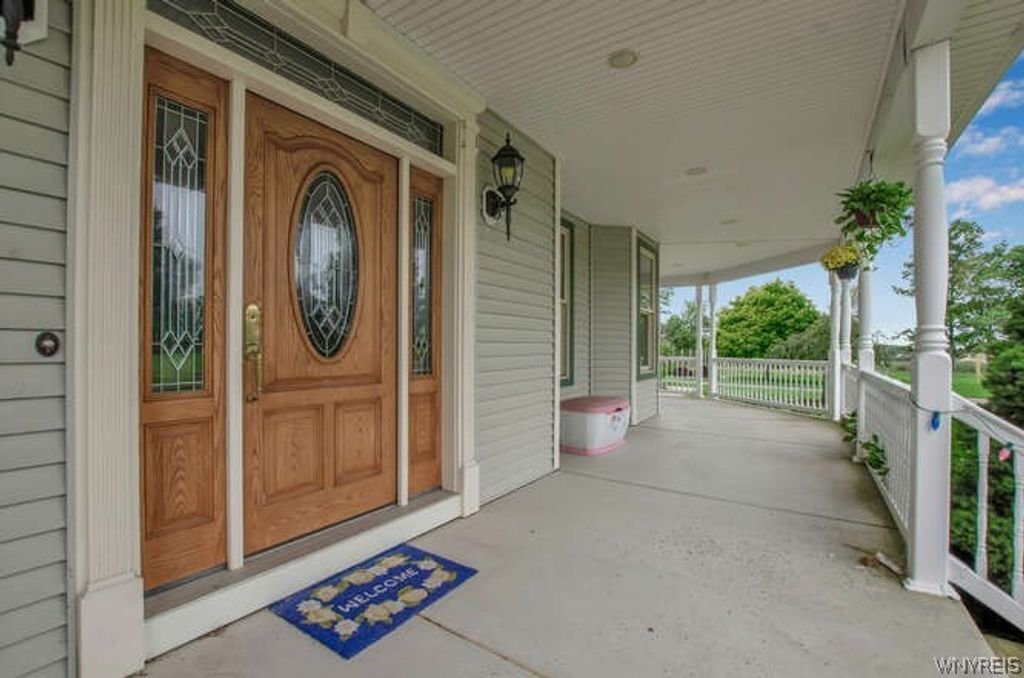 House in East Aurora, New York, United States 4 - 17641067
