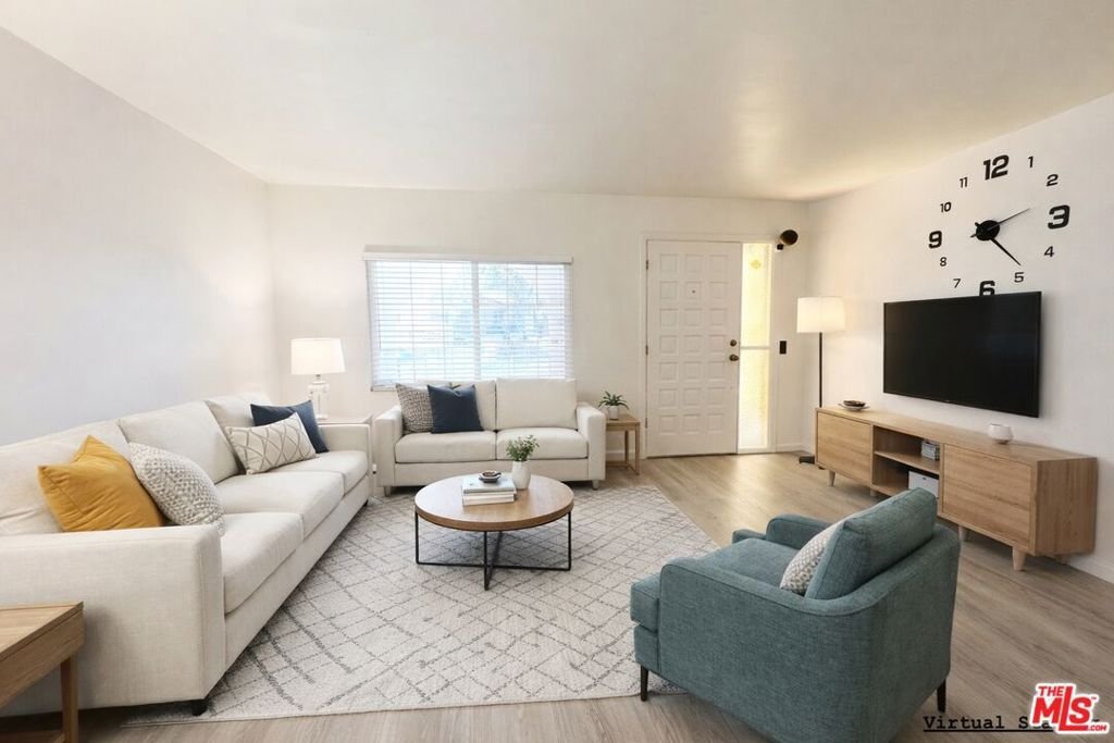 House in Los Angeles, California, United States 4 - 17630898