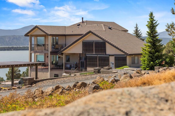 House in Klamath Falls, Oregon, United States 2 - 17640935