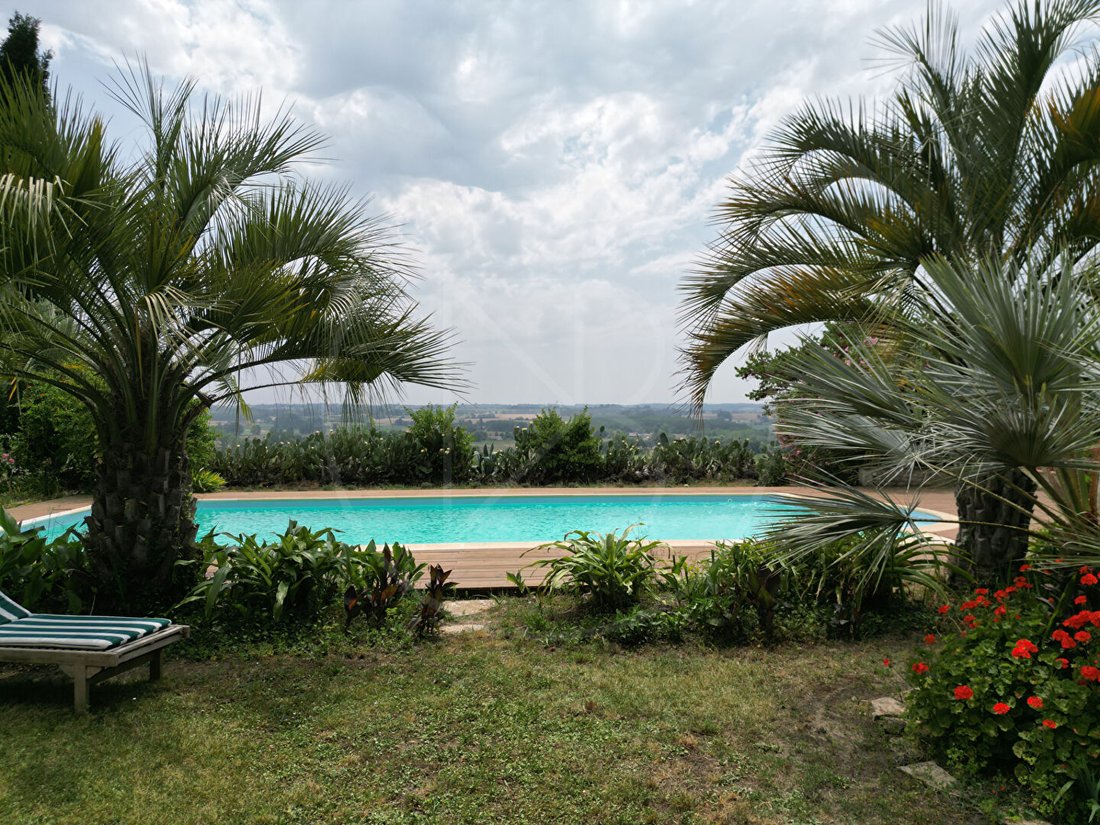 Villa in Duras, Nouvelle-Aquitaine, France 4 - 17629109